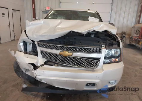 2011 Chevrolet Tahoe Ltz z USA, uszkodzony, nr VIN 1GNSKCE03BR311926